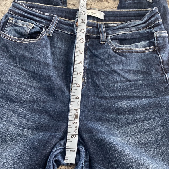 KanCan - Size 27 - Picture 3 of 9